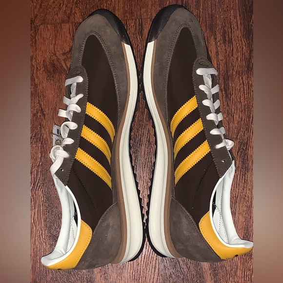 Adidas Men's Brown and Yellow Sneakers size 13 - Picture 9 of 14